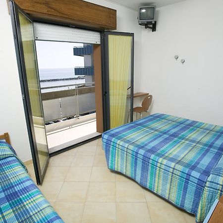 בלריה-איגאה מרינה Hotel Semprini מראה חיצוני תמונה