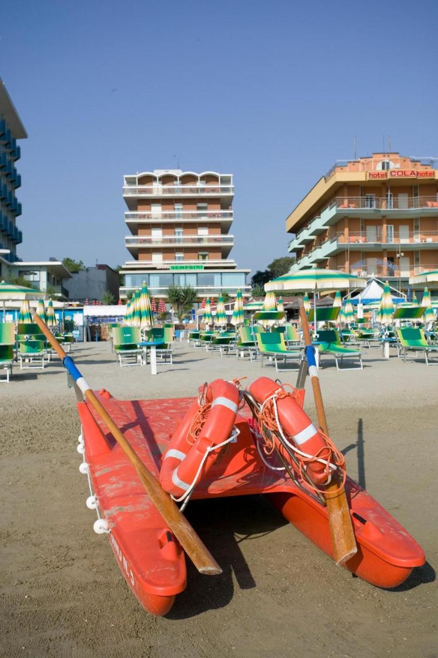 בלריה-איגאה מרינה Hotel Semprini מראה חיצוני תמונה