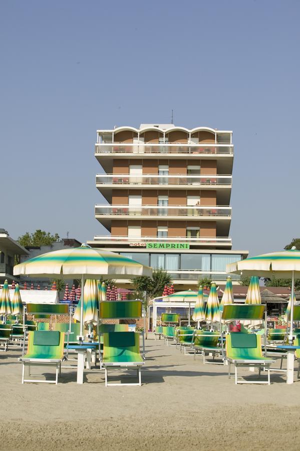בלריה-איגאה מרינה Hotel Semprini מראה חיצוני תמונה